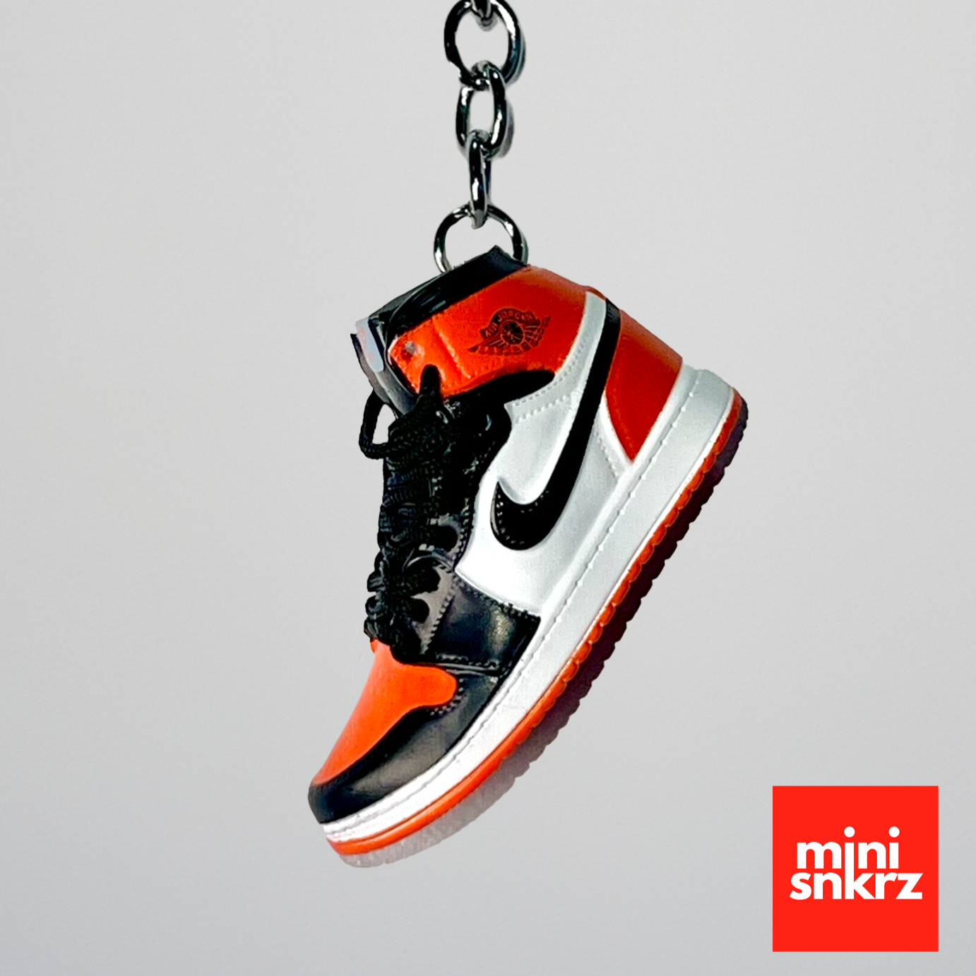 "Shattered Backboard" AJ 1 Keychain