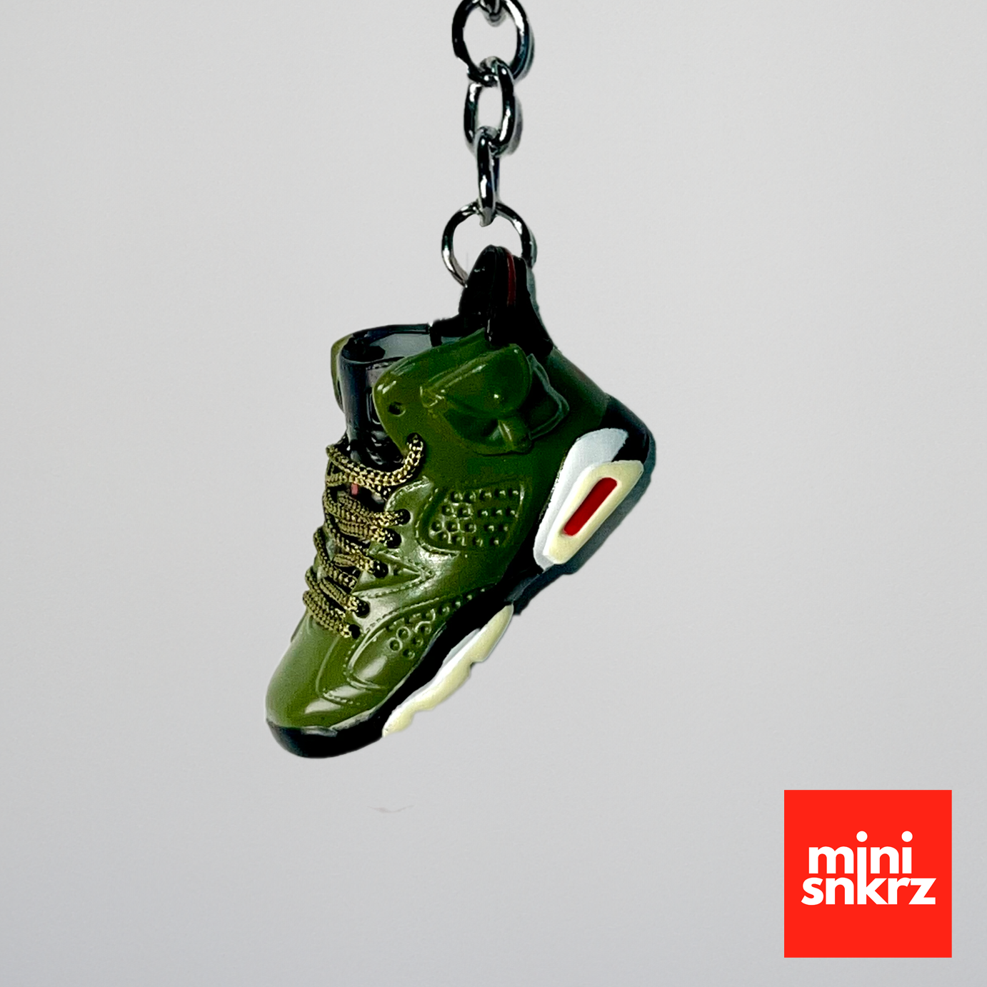 "British Khaki" J 6 Keychain